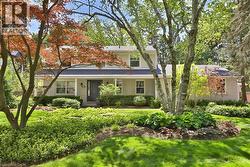1268 HILLHURST Road Oakville, ON L6J 1X4