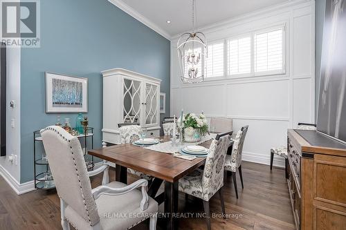 4252 Sarazen Drive, Burlington, ON - Indoor Photo Showing Dining Room