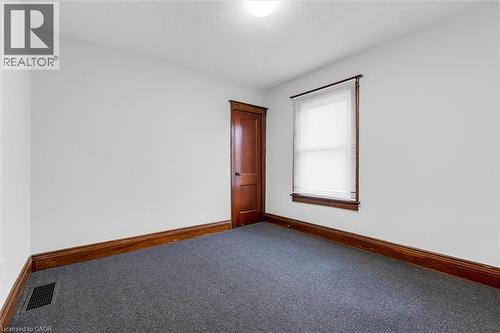121 Edgemont Street N, Hamilton, ON - Indoor Photo Showing Other Room