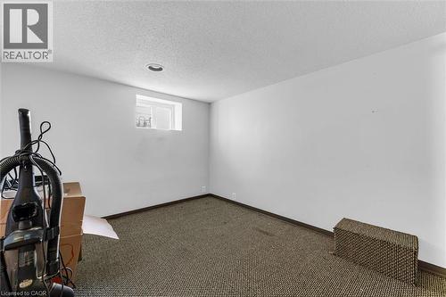 121 Edgemont Street N, Hamilton, ON - Indoor Photo Showing Other Room
