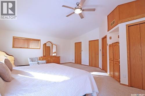 110 Logan Crescent E, Yorkton, SK - Indoor Photo Showing Bedroom
