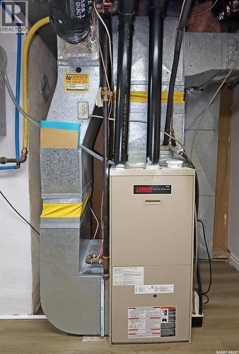 110 Logan Crescent E, Yorkton, SK - Indoor Photo Showing Basement