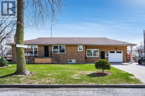 26 Johnson AVENUE  Leamington, ON N8H 3T9