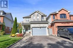 46 LOWNIE COURT Clarington (Bowmanville), ON L1C 5C9