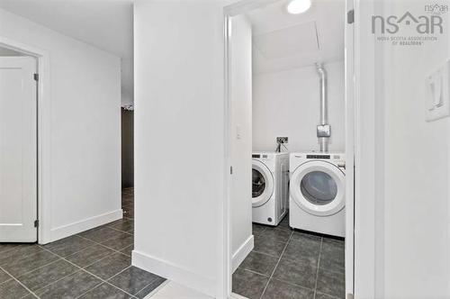 905 72 Seapoint Road, Dartmouth, NS 