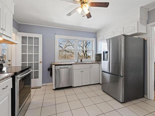 4 Chestnut Lane, Dartmouth, NS 