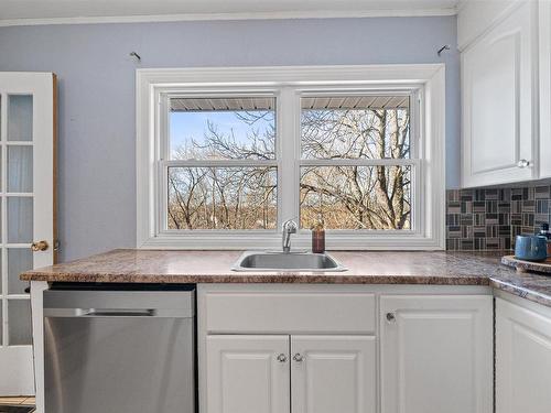 4 Chestnut Lane, Dartmouth, NS 