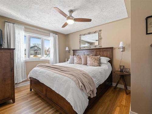 4 Chestnut Lane, Dartmouth, NS 