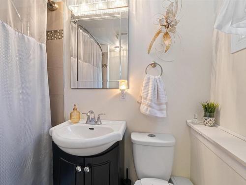 4 Chestnut Lane, Dartmouth, NS 