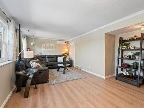 4 Chestnut Lane, Dartmouth, NS 