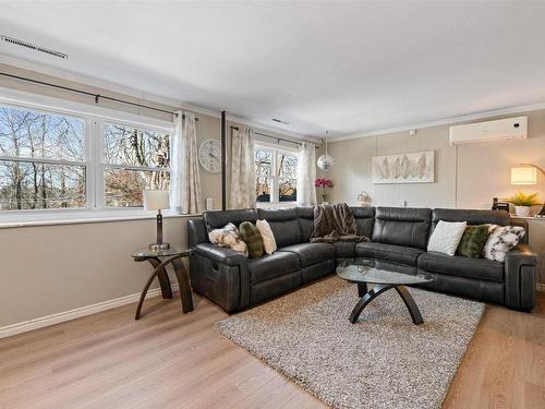 4 Chestnut Lane, Dartmouth, NS 