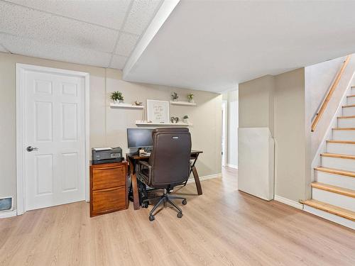 4 Chestnut Lane, Dartmouth, NS 