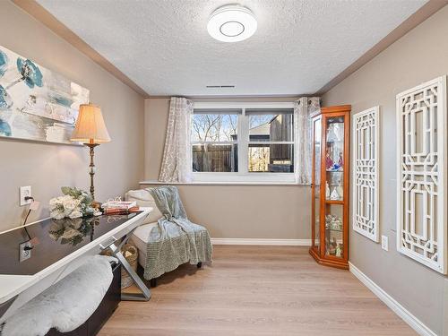 4 Chestnut Lane, Dartmouth, NS 