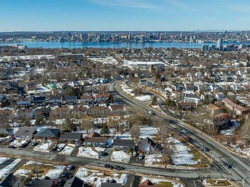 4 Chestnut Lane, Dartmouth, NS 