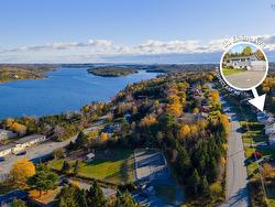 31 Elaine Avenue Prospect Bay, NS B3T 1Z5