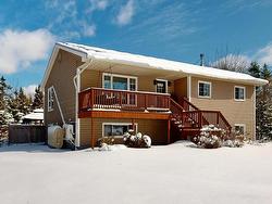 2 Mersey Court  Hatchet Lake, NS B3T 1R7