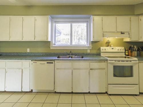 33 Micmac Drive, Dartmouth, NS 