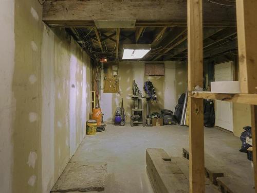 33 Micmac Drive, Dartmouth, NS 