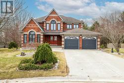8 CLAIRE COURT Strathroy-Caradoc (Ne), ON N7G 4C8