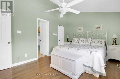 3024 Uplands Drive, Ottawa, ON - Indoor Photo Showing Bedroom