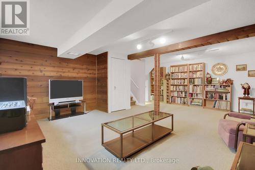 3024 Uplands Drive, Ottawa, ON - Indoor