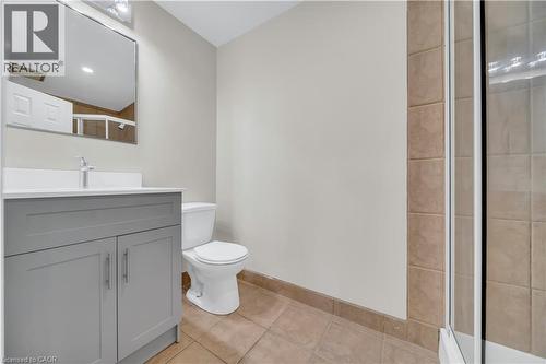 540 Mariner Drive, Waterloo, ON - Indoor Photo Showing Bathroom