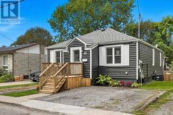 54 HARCOURT STREET Port Hope, ON L1A 1M4