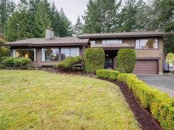 11340 Pachena Pl North Saanich, BC V8L 5J5