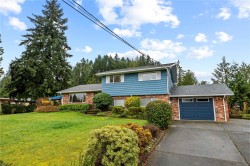 1230 Fisher Rd Cobble Hill, BC V0R 1L4