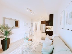 710-9600 Yonge Street  Richmond Hill, ON L4C 0X3