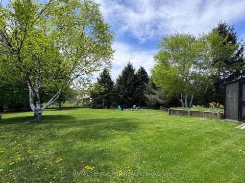 18 Peter Street, Amaranth, ON - Outdoor