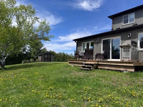18 Peter Street, Amaranth, ON - Outdoor With Deck Patio Veranda