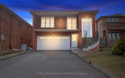 5 Acacia Avenue Toronto, ON M9M 1H6