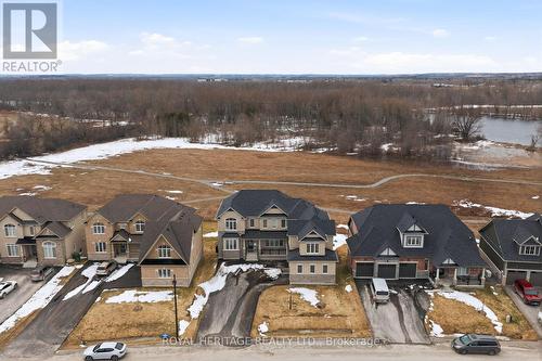 36 GOLDEN MEADOWS DRIVE  Otonabee-South Monaghan, ON K9J 0K6