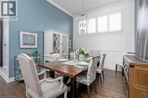 4252 Sarazen Drive, Burlington, ON - Indoor Photo Showing Dining Room