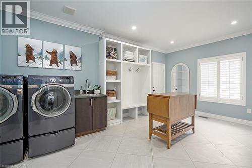 4252 Sarazen Drive, Burlington, ON - Indoor Photo Showing Laundry Room