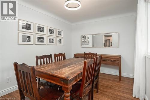 406 Oakwood Drive, Burlington, ON - Indoor Photo Showing Dining Room
