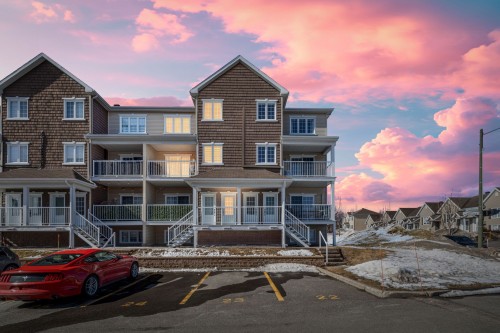 7972 Rue des Santolines  Québec (Charlesbourg), QC G1G 0E3