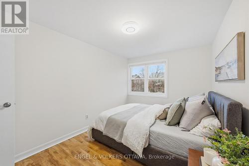 483 Prince Albert Street, Ottawa, ON - Indoor Photo Showing Bedroom