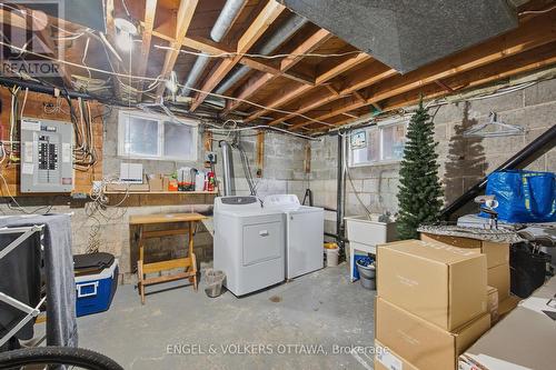 483 Prince Albert Street, Ottawa, ON - Indoor Photo Showing Laundry Room