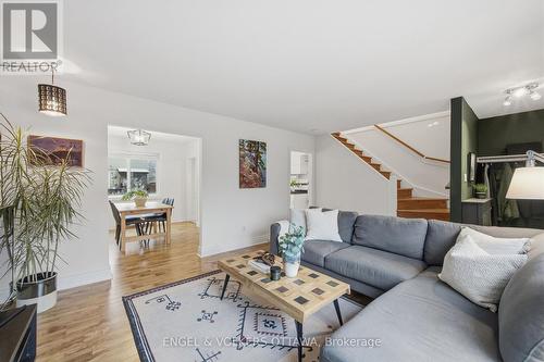 483 Prince Albert Street, Ottawa, ON - Indoor Photo Showing Living Room