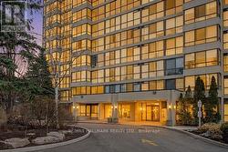 1002 - 131 TORRESDALE AVENUE Toronto, ON M2R 3T1