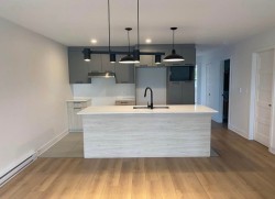 101-460 Rue Lewis O.  Waterloo, QC J0E 2N0