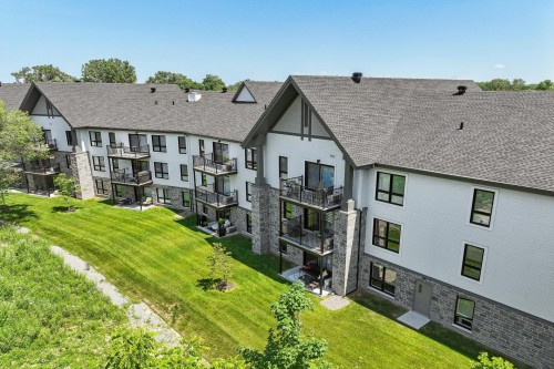 Exterior - 304-531 Boul. Adolphe-Chapleau, Bois-Des-Filion, QC - Outdoor