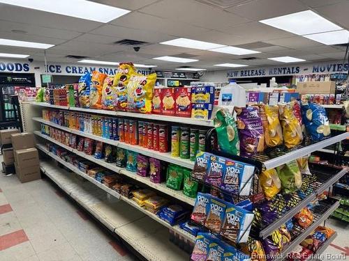 25 Hubbard Rd, Fredericton, NB 