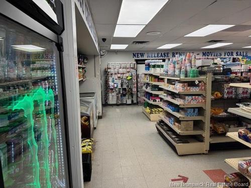 25 Hubbard Rd, Fredericton, NB 