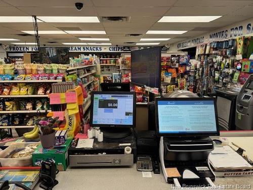 25 Hubbard Rd, Fredericton, NB 