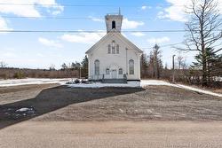 32 Mary's Point RD Harvey Bank, NB E4H 2N1