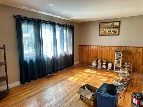 101 Brompton Road, Red Rock, ON - Indoor Photo Showing Other Room