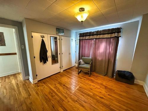 101 Brompton Road, Red Rock, ON - Indoor Photo Showing Other Room